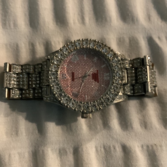 Watch - Picture 2 of 4